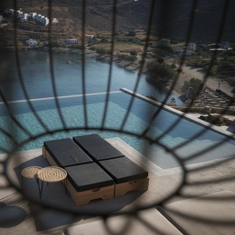 Amal Kythnos Suites Exteriör bild