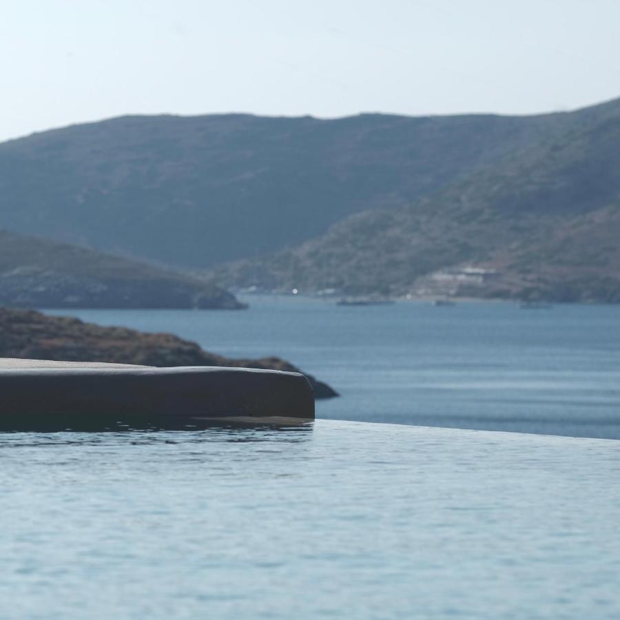 Amal Kythnos Suites Exteriör bild