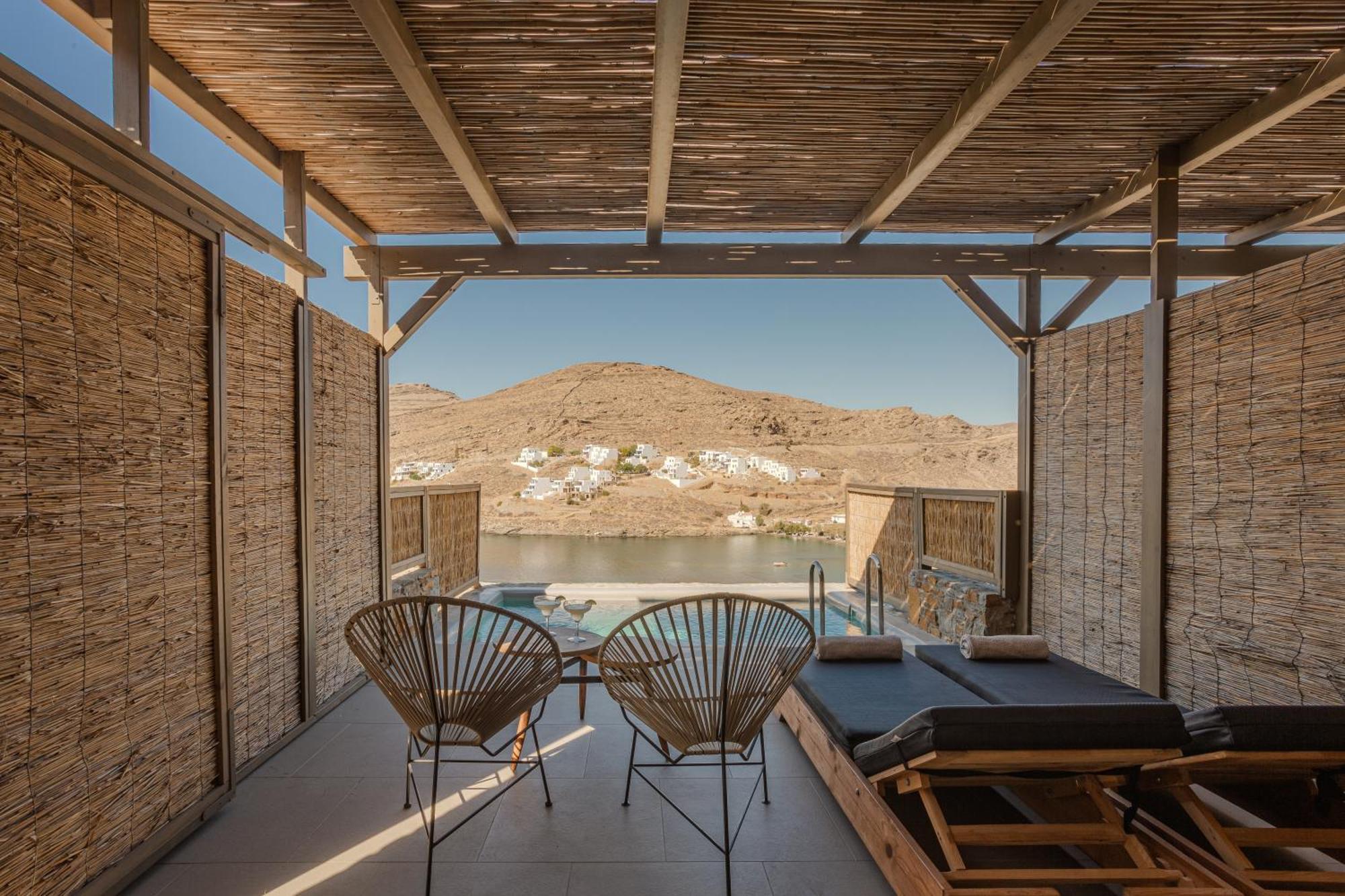 Amal Kythnos Suites Exteriör bild
