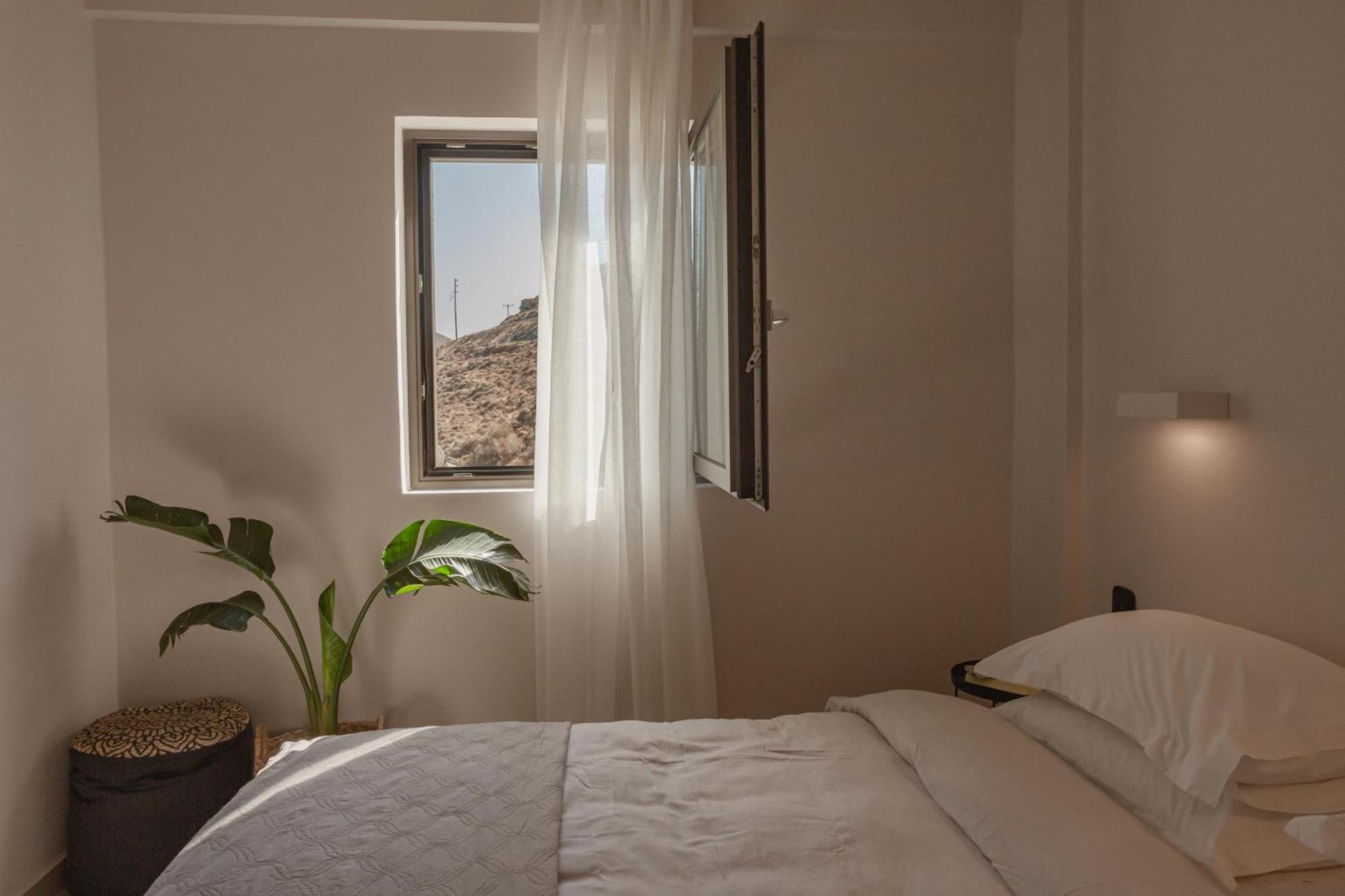 Amal Kythnos Suites Exteriör bild