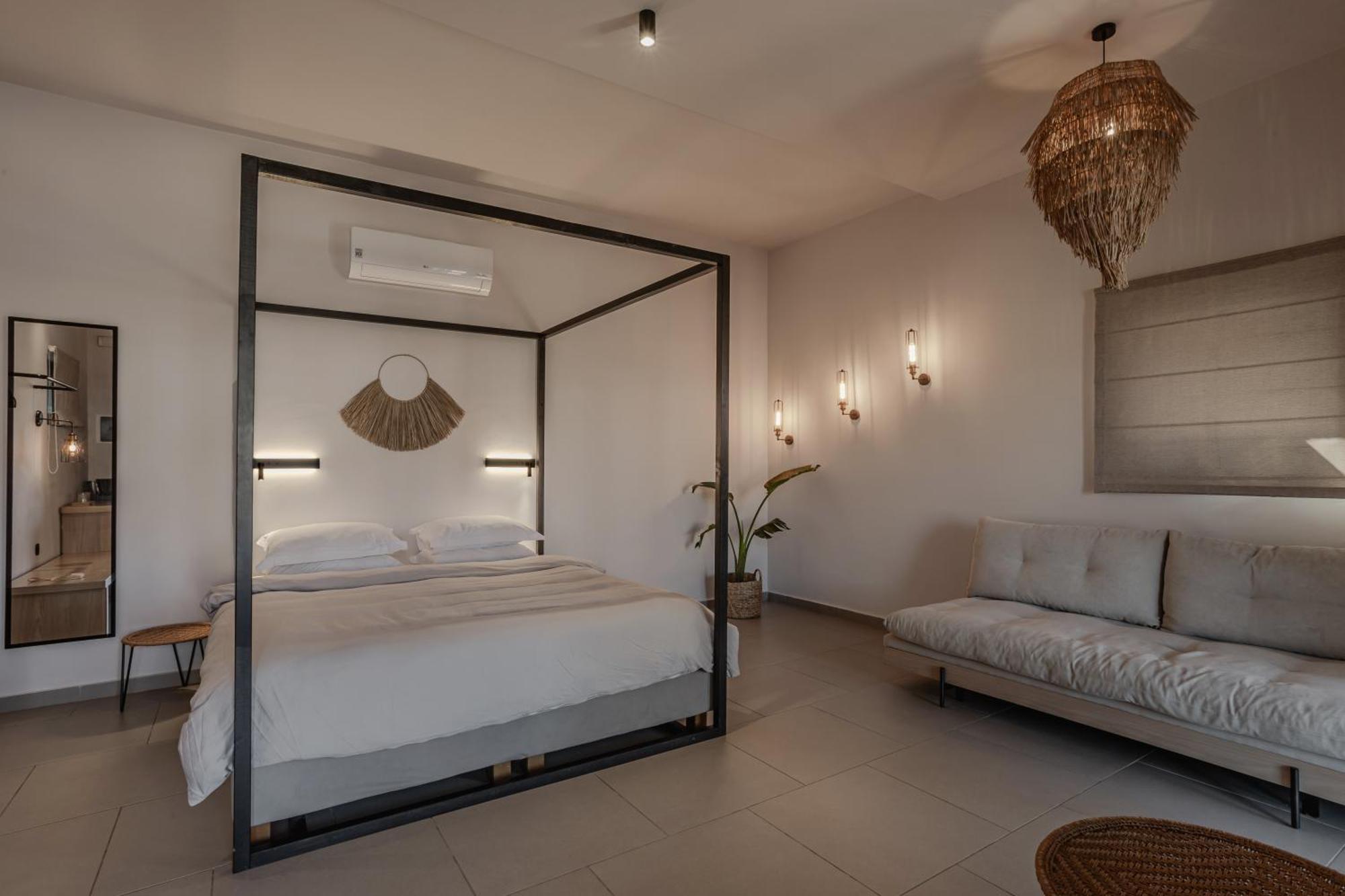 Amal Kythnos Suites Exteriör bild
