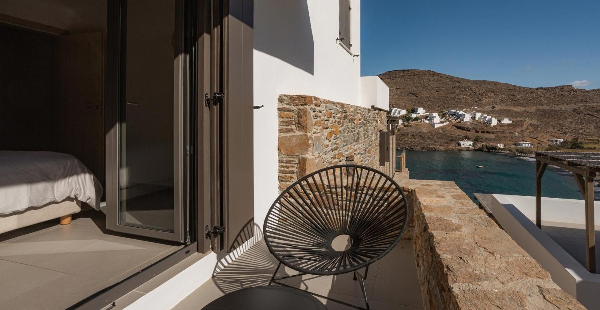Amal Kythnos Suites Exteriör bild